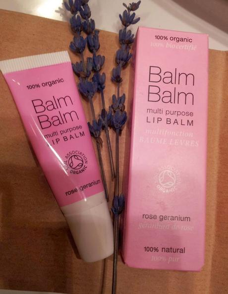 lily & WHITE lily & WHITE