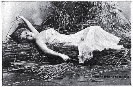 Madrid erótico. El baño de una francesita. Parte II Madrid erótico. El baño de una francesita. Parte II