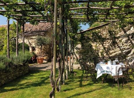 Esperando con ansia la primavera: Petrella Giudi Petrella Guidi