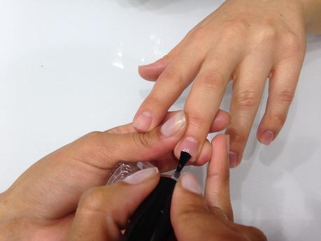 Manos perfectas gracias a BEATRIZ TRAPOTE Manos perfectas gracias a BEATRIZ TRAPOTE