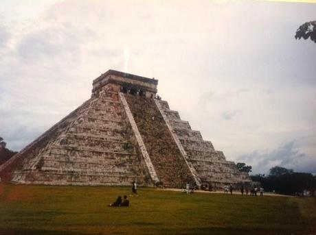 El misterioso descenso de la serpiente de Kukulcán. Chichén Itzá. México.