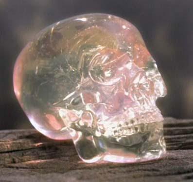Hosted by imgur.com Las Trece Calaveras de Cristal