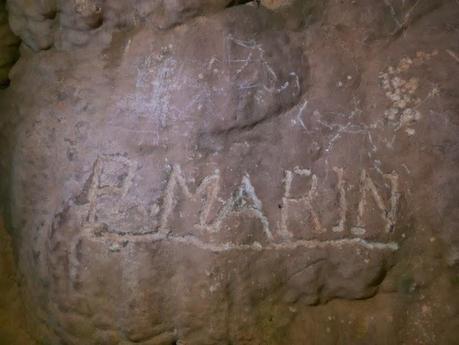 Limpieza de una cavidad en Villacarrillo Limpieza de una cavidad en Villacarrillo