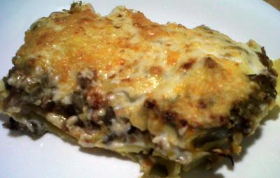 Lasaña de alcachofas, setas y carne picada Lasaña de alcachofas, setas y carne picada