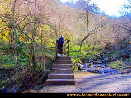 Ruta Pico Vízcares: Puente de camino a la majada Cureñu Ruta Pico Vízcares: Puente de camino a la majada Cureñu