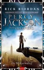 Protadas con pasaporte #15 Percy Jackson y el ladrón del rayo.