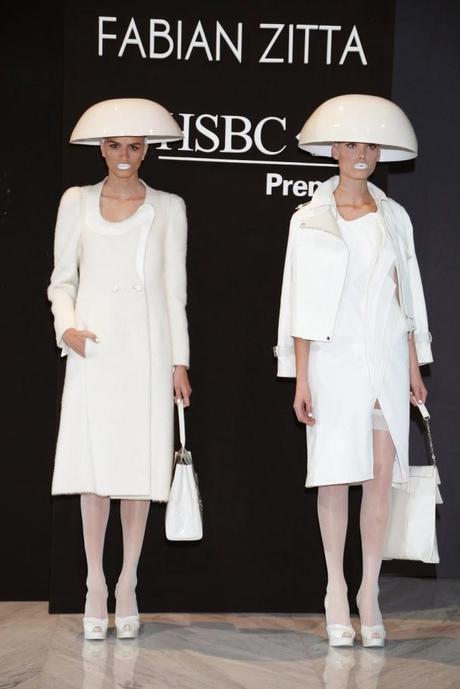 Clásico reversionado por dos Clásico reversionado por dos