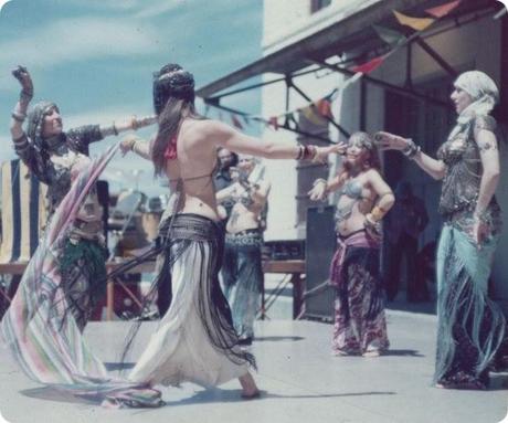 Historia de la Danza Tribal. ATS Historia de la Danza Tribal. ATS