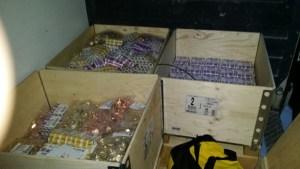 Algo suelto Cajas con monedas de uno y dos euros, en una furgoneta interceptada por la Ertzaintza.