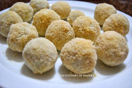 CROQUETAS O BOLITAS DE BATATA CROQUETAS O BOLITAS DE BATATA