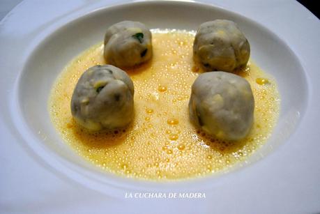 CROQUETAS O BOLITAS DE BATATA CROQUETAS O BOLITAS DE BATATA