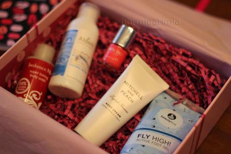 GLOSSYBOX FEBRERO 2014 GLOSSYBOX FEBRERO 2014