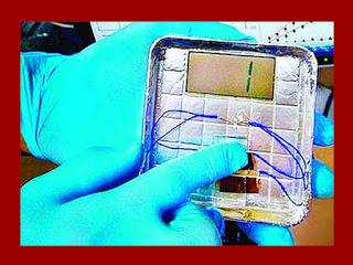 Energía eléctrica gracias a los virus y a nuestro cuerpo Energía eléctrica gracias a los virus y a nuestro cuerpo