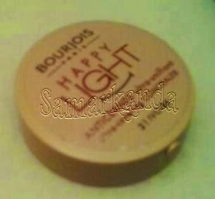 Antiojeras + iluminador Happy Light de Bourjois Antiojeras + iluminador Happy Light de Bourjois