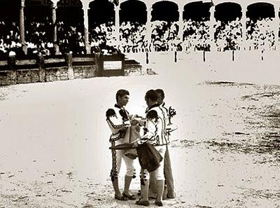 Cincuenta años en los altares