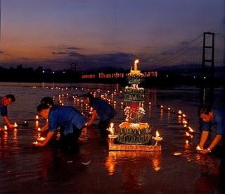 Loi Krathong, el Festival del final del monzón en Thailandia