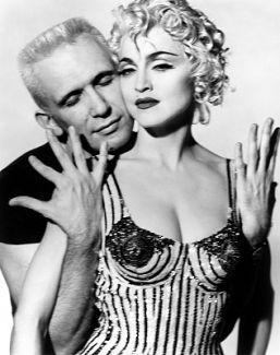 Madonna jpg Gaultier y La Perla