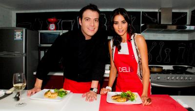Paola Núñez, se divierte cocinando en Delis México por FashionTV Paola Núñez, se divierte cocinando en Delis México por FashionTV