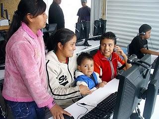 GlobalGiving respalda el trabajo de la Red de Innovación y Aprendizaje y los apoya en la promoción de su causa en el mundo GlobalGiving respalda el trabajo de la Red de Innovación y Aprendizaje y los apoya en la promoción de su causa en el mundo