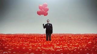 MAXIMUM BALLOON de David Sitek (TV On The Radio) MAXIMUM BALLOON de David Sitek (TV On The Radio)