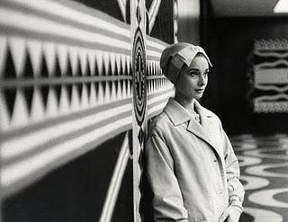 AUDREY HEPBURN Y EL ARTE DE VESTIR LA CABEZA AUDREY HEPBURN Y EL ARTE DE VESTIR LA CABEZA