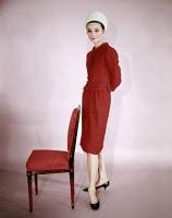 AUDREY HEPBURN Y EL ARTE DE VESTIR LA CABEZA AUDREY HEPBURN Y EL ARTE DE VESTIR LA CABEZA