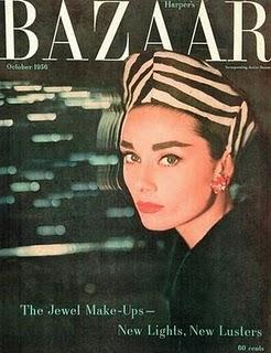 AUDREY HEPBURN Y EL ARTE DE VESTIR LA CABEZA AUDREY HEPBURN Y EL ARTE DE VESTIR LA CABEZA