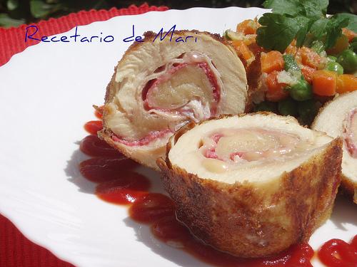 PECHUGA DE POLLO RELLENA DE JAMÓN, QUESO Y SALCHICHÓN Pechuga rellena6