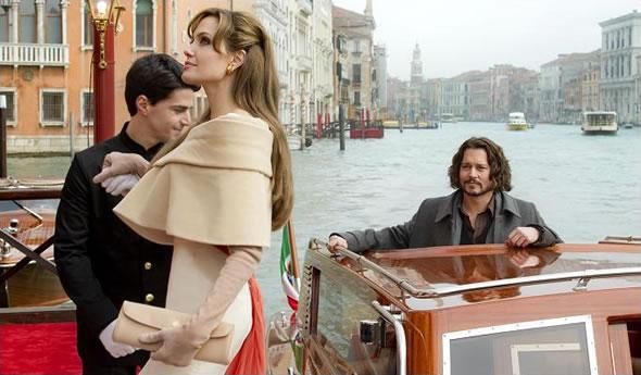 http://m1.paperblog.com/i/25/257781/trailer-the-tourist-angelina-jolie-johnny-dep-L-1.jpeg