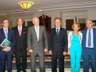 Fusión entre iguales entre las cajas de Ciudad Real, Albacete y Cuenca Fusión entre iguales entre las cajas de Ciudad Real, Albacete y Cuenca
