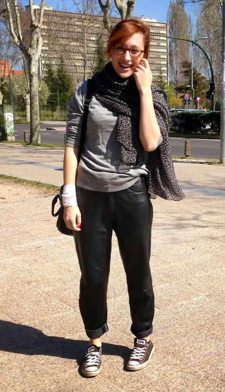 Baggy leather pants: How to style them ♦ outfit Baggy leather pants: How to style them ♦ outfit
