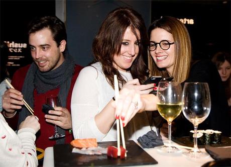 Sushifresh Barcelona, sushi y comida japonesa gourmet a domicilio dafne-mireia-sushifresh