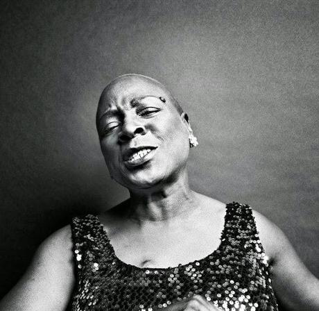 Sharon Jones: Soul vitalista Sharon Jones: Soul vitalista