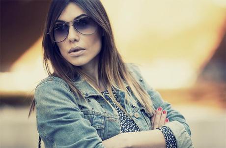 street style barbara crespo zara dress and boots denim jacket fashion blogger outfit blog de moda street style barbara crespo zara dress and boots denim jacket fashion blogger outfit blog de moda