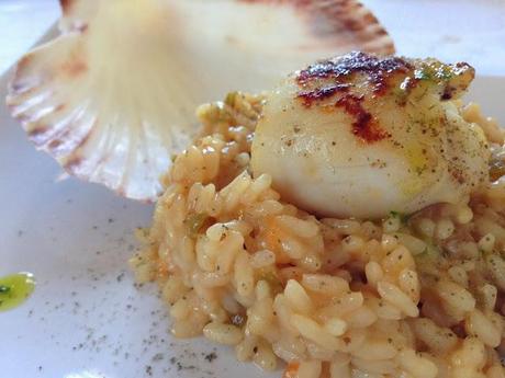 Arroz Meloso con Vieiras y Alma de Caviar Riofrío. Arroz Meloso con Vieiras y Alma de Caviar Riofrío.