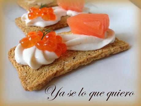 Crema y Lomo de Salmón sobre Tosta de Trigo con NACCARII de Riofrío. Crema y Lomo de Salmón sobre Tosta de Trigo con NACCARII de Riofrío.