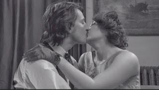 Original video inspirado en un GIF de The Pains Of Being Pure At Heart
para 'Simple and Sure' Original video inspirado en un GIF de The Pains Of Being Pure At Heart
para 'Simple and Sure'