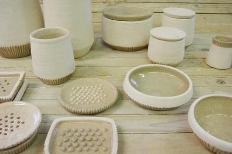 Calcarea de Francesca Gatello, o cómo reaprovechar los restos de mármol en una cerámica ‘muy poco normal’. 12 calcarea