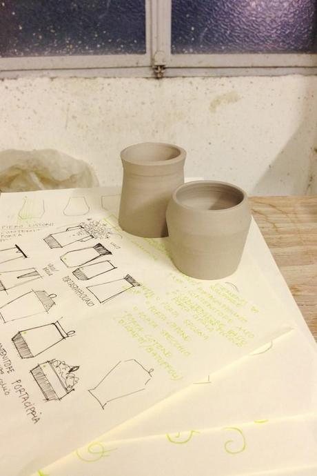 Calcarea de Francesca Gatello, o cómo reaprovechar los restos de mármol en una cerámica ‘muy poco normal’. 20 calcarea