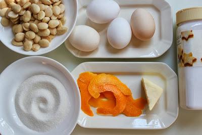Bizcochitos de Naranja y Almendras. Bizcochitos de Naranja y Almendras.
