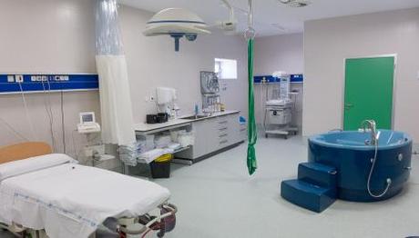 Riesgos del parto en el agua hospitaltorrejon08102013-partos