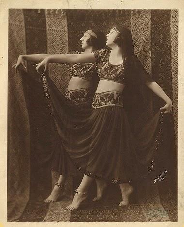 Danza Oriental en el s.XIX Danza Oriental en el s.XIX