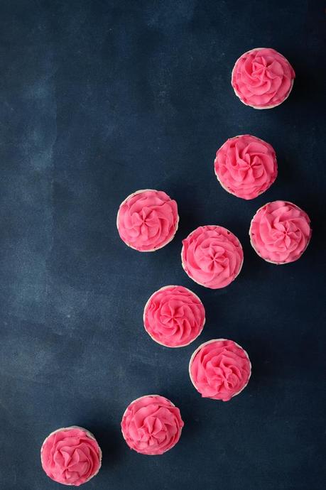 Cupcakes de lima limón y frambuesa Cupcakes de lima limón y frambuesa