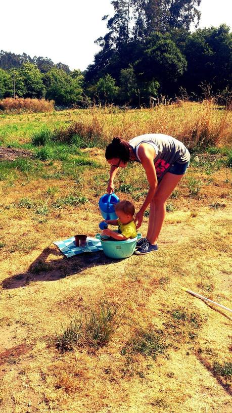 10 cosas que hacer con tu hijo disfrutando de la tierra y el campo. 10 cosas que hacer con tu hijo disfrutando de la tierra y el campo.