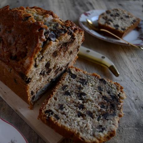 BANANA BREAD WITH CHOCOLATE O PAN DE PLATANO CON CHOCOLATE BANANA BREAD WITH CHOCOLATE O PAN DE PLATANO CON CHOCOLATE
