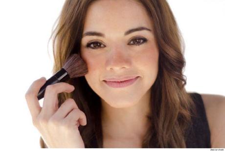 LRG Magazine - Como broncearse al instante con maquillaje - y el resto del maquillaje LRG Magazine - Como broncearse al instante con maquillaje - y el resto del maquillaje