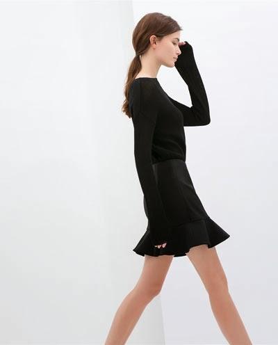 Mini faldas con vuelo, una tendencia a copiar. Mini faldas con vuelo, una tendencia a copiar.