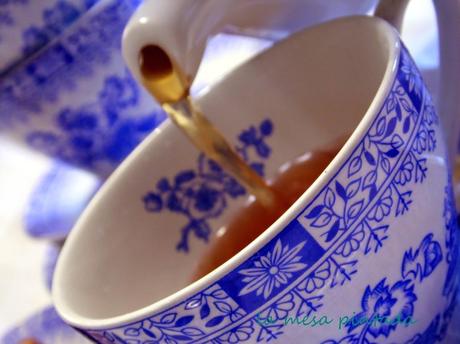 Hoy compartimos... un té. Hoy compartimos... un té.