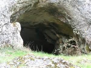 cuevas para explorar (arte rupestre) cuevas para explorar (arte rupestre)