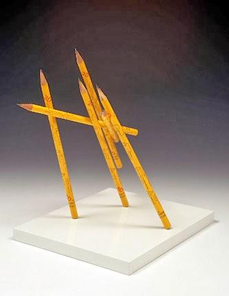 Bob van Breda. Lapiceros, inercia, equilibrio y gravedad. Bob van Breda. Lapiceros, inercia, equilibrio y gravedad.